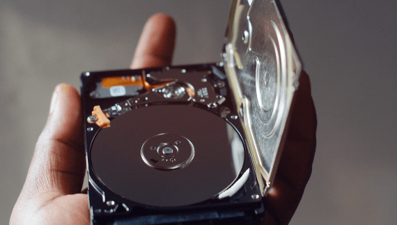 Почему твердотельные накопители SSD лучше HDD?