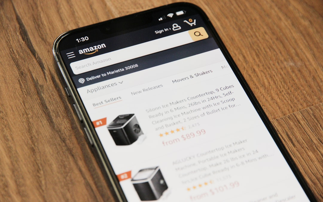 Amazon сокращает 16 тысяч мест из-за роста конкуренции в ИИ Amazon сокращает 16 тысяч мест из-за роста конкуренции в ИИ